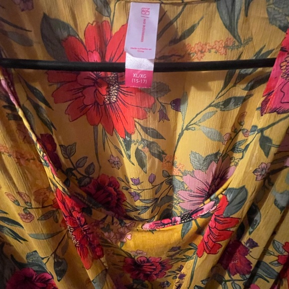 No boundary summer dress and cover up - Picture 3 of 3